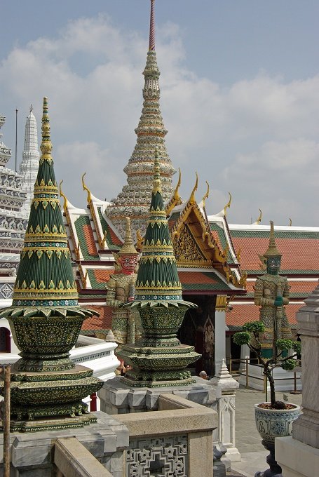 PXK10D_5026.jpg - The Royal Monastery of the Emerald Buddha, adjacent to the Grand Palace, Bangkok
