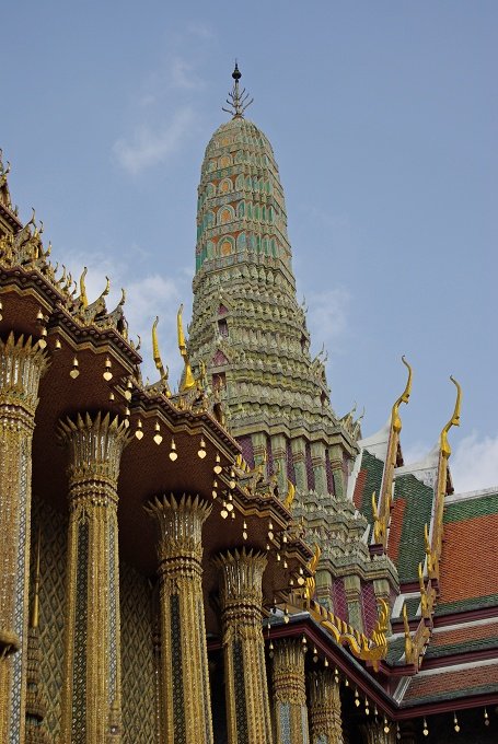 PXK10D_5040.JPG - The Royal Monastery of the Emerald Buddha, adjacent to the Grand Palace, Bangkok