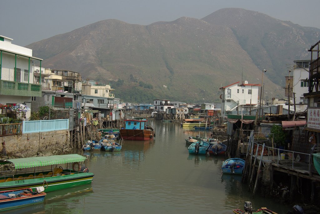 PXK10D_2065.jpg - Tai O fishing village on Lantau Island