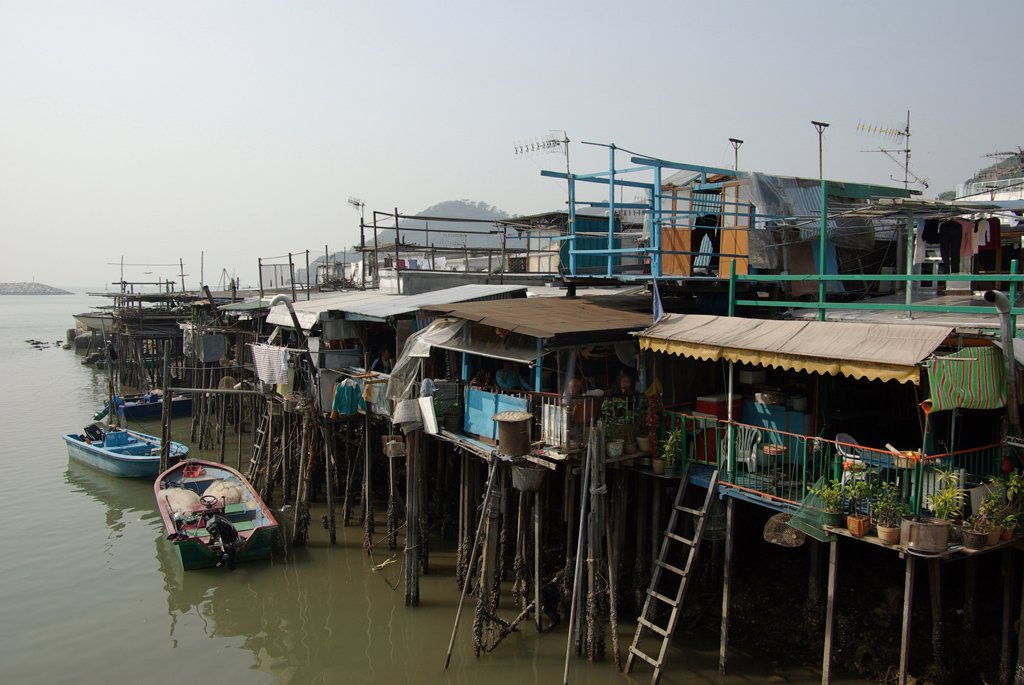 PXK10D_2068.jpg - Tai O fishing village on Lantau Island