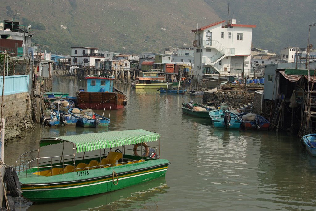 PXK10D_2072.jpg - Tai O fishing village on Lantau Island