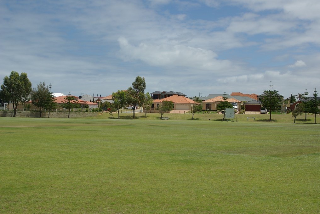 PXK10D_2311.JPG - Residential area around Currambine, walking distance from Fiona & George's house