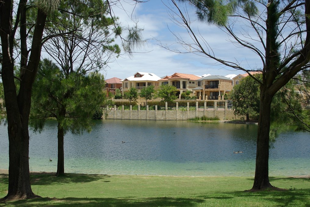 PXK10D_2331.JPG - Residential area around Currambine, walking distance from Fiona & George's house