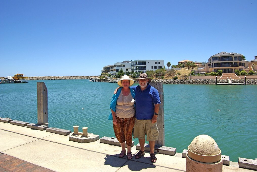 PXK10D_2433.JPG - Harbour at Mindarie, Northern Perth, Western Australia