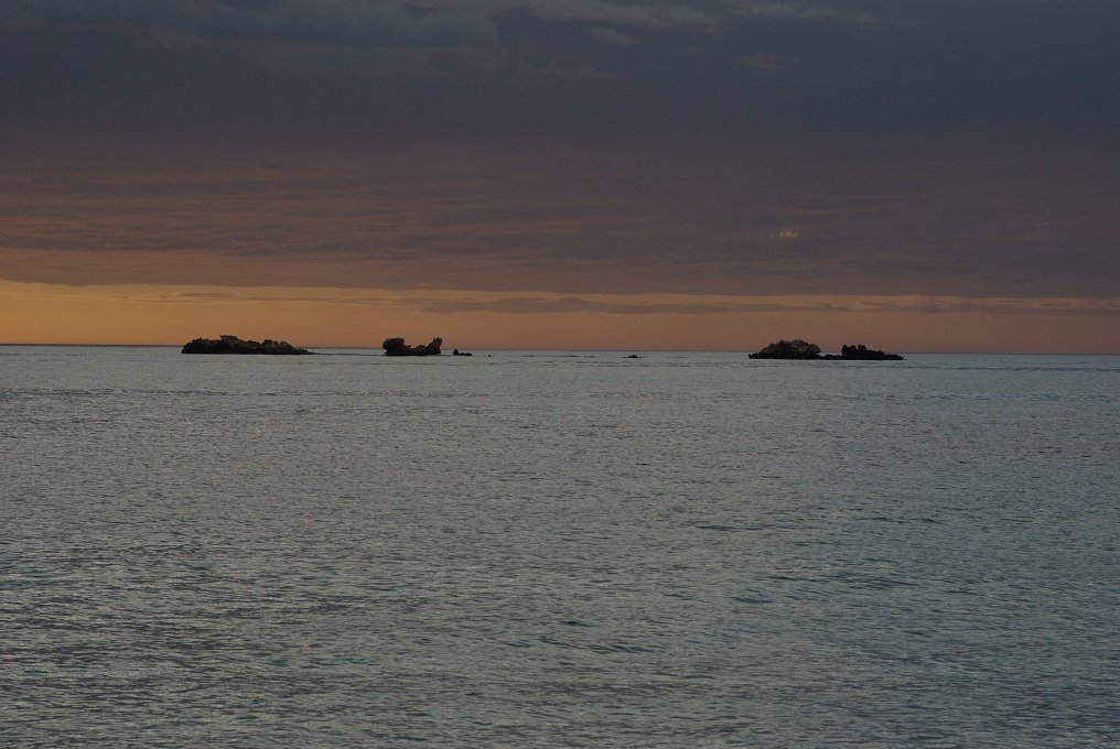 PXK10D_2615.JPG - Sunset near Burns Beach, Northern Perth, Western Australia