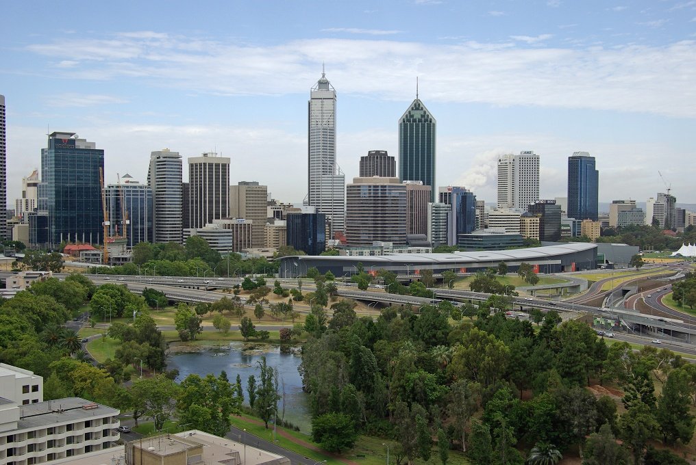PXK10D_4450D.JPG - View over Perth from Kings Park