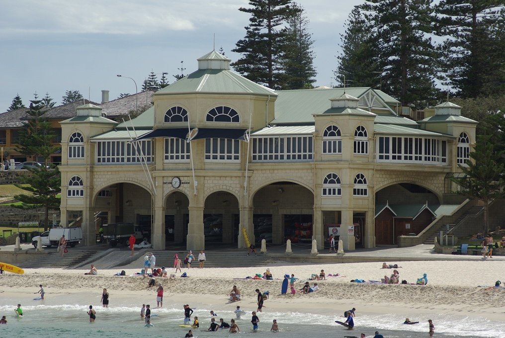 PXK10D_4473D.JPG - Indian Tea House, Cottesloe Beach, near Perth, Western Australia